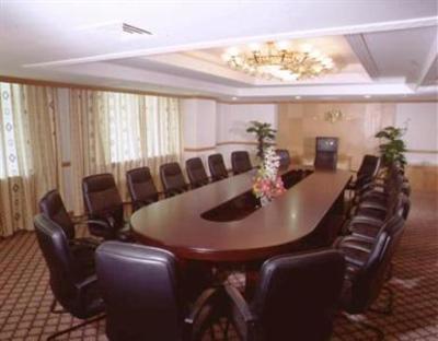 фото отеля Hengwei Hotel