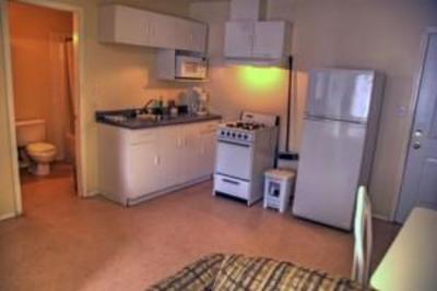 фото отеля Fraser Bridge Inn & RV Park