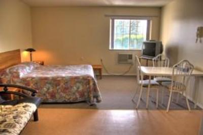 фото отеля Fraser Bridge Inn & RV Park
