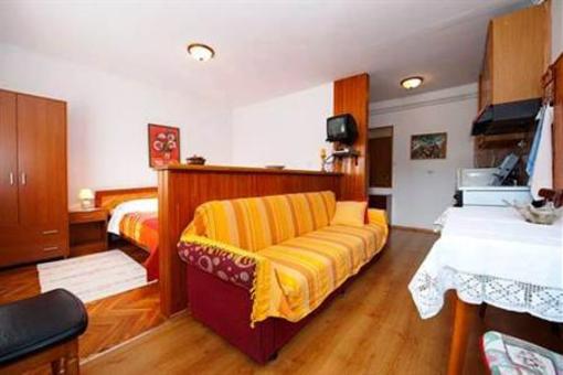 фото отеля Apartments Rovinj