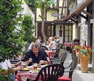 фото отеля Hotel-Wirtshaus Spundloch