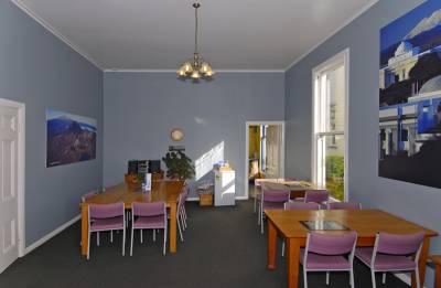 фото отеля Tamara Backpackers Lodge