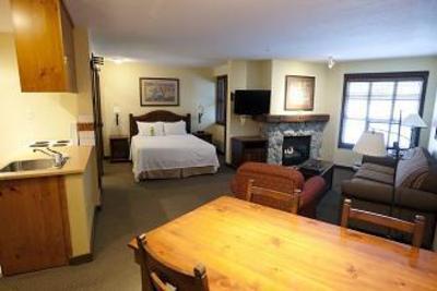фото отеля Coast Blackcomb Suites at Whistler