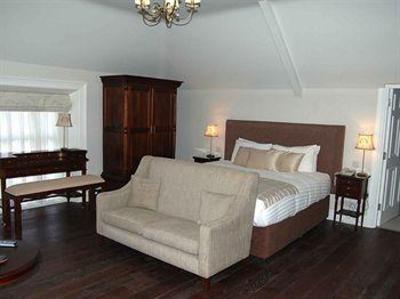 фото отеля Millbrook Lodge Hotel