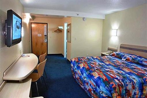 фото отеля Motel 6 Oklahoma City OK