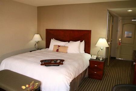 фото отеля Hampton Inn Visalia