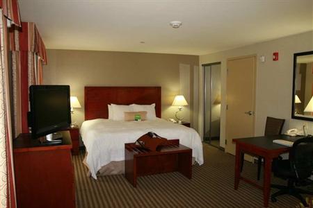 фото отеля Hampton Inn Visalia