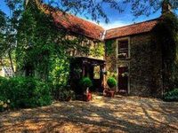 Hinton Grange Hotel (England)