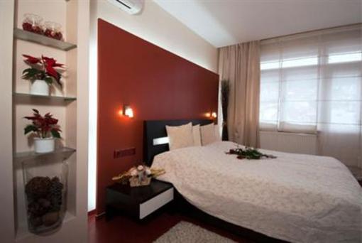 фото отеля Hotel Krystal