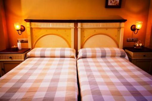фото отеля Hotel Rural Monachil