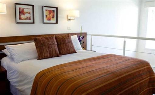 фото отеля Piedras Suites