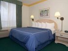 фото отеля Comfort Suites Maingate East