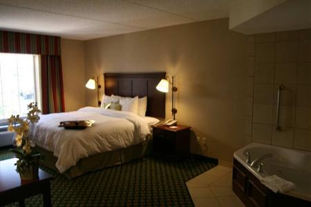 фото отеля Hampton Inn & Suites Berkshires