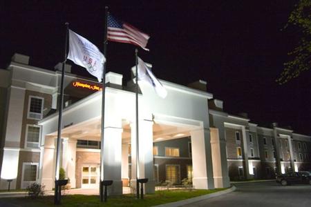 фото отеля Hampton Inn & Suites Berkshires