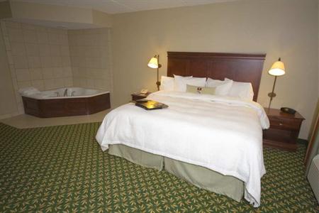 фото отеля Hampton Inn & Suites Berkshires