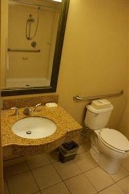 фото отеля Hampton Inn & Suites Berkshires