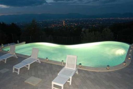 фото отеля La Rocca Del Maestrino Hotel Quarrata
