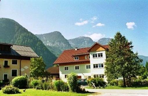 фото отеля Ferienhof Osl Urlaub Am Bauernhof Hotel Obertraun