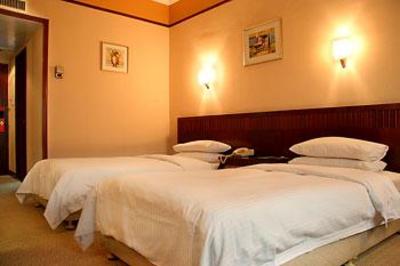 фото отеля Xiamen Plaza Hotel