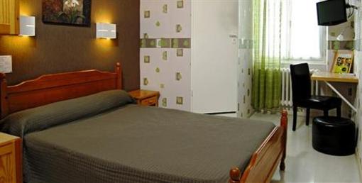 фото отеля Hotel Restaurant Cazes Arazat