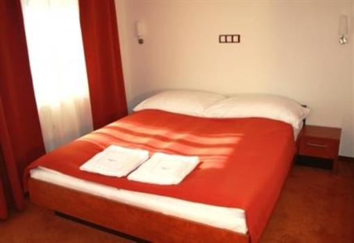 фото отеля Garni Hotel Praha