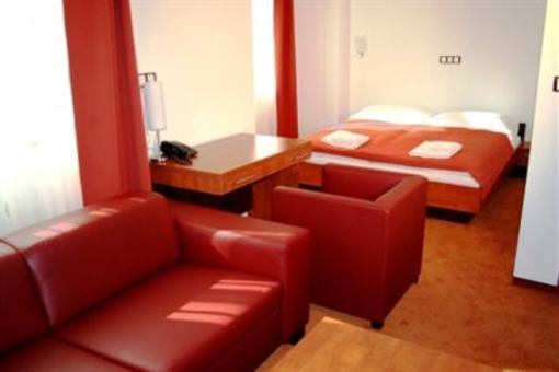 фото отеля Garni Hotel Praha