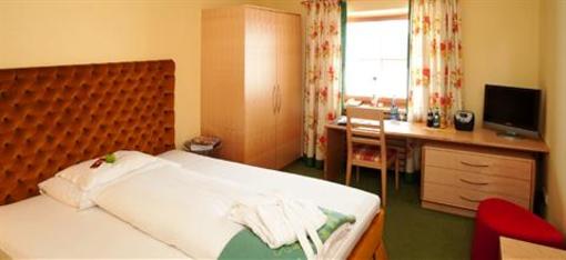 фото отеля Stafeli Pension
