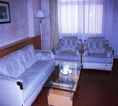фото отеля Xueyuan Hotel Fushun Road