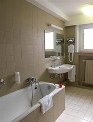 фото отеля Nelson's Hotel