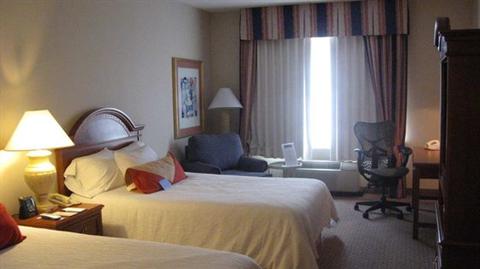 фото отеля Hilton Garden Inn Elmira / Corning