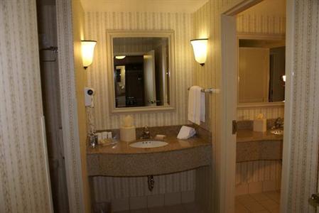 фото отеля Hilton Garden Inn Elmira / Corning