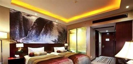 фото отеля Hillview International Hotel Longyou