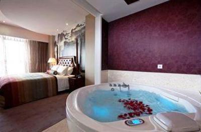 фото отеля Hillview International Hotel Longyou