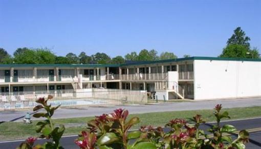 фото отеля Masters Inn Tuscaloosa
