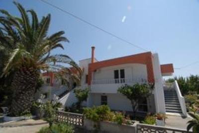 фото отеля Agios Stefanos Studios & Apartments