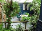 фото отеля Bluetongue Backpackers & Tours
