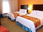 фото отеля Fairfield Inn & Suites Slippery Rock