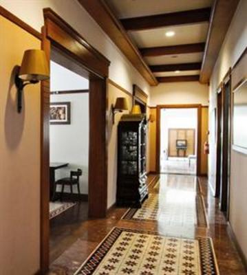 фото отеля Selaras Guest House