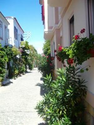 фото отеля Adali Guest House