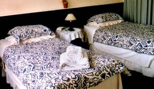 фото отеля Waterside Bed and Breakfast