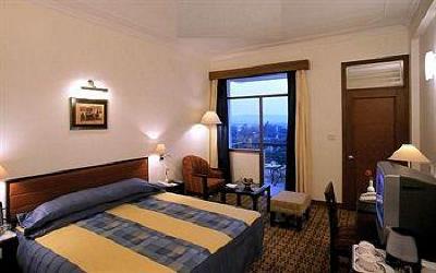 фото отеля Country Inn & Suites Haridwar