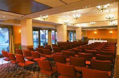 фото отеля Country Inn & Suites Haridwar