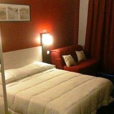 фото отеля Bonfortel Hotel Eaubonne