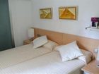 фото отеля Hostal Accom Palacios