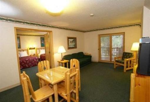 фото отеля AmericInn Lodge & Suites Pequot Lakes