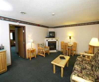 фото отеля AmericInn Lodge & Suites Pequot Lakes