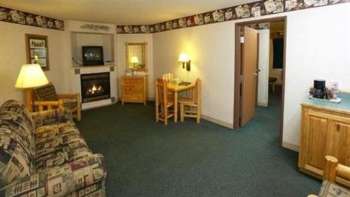 фото отеля AmericInn Lodge & Suites Pequot Lakes