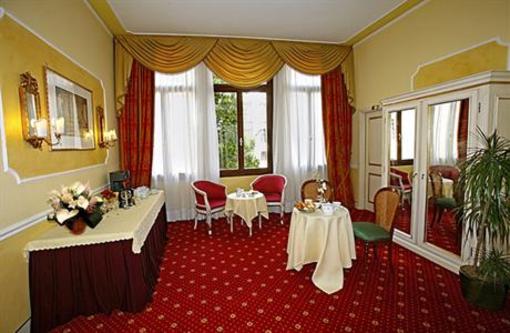 фото отеля Ca' Lucatello Townhouse