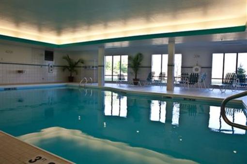 фото отеля Holiday Inn Express Dimondale