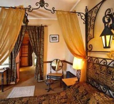 фото отеля Spanish Patio Hotel Donetsk